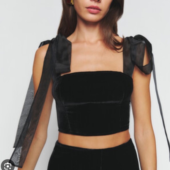 NWOT Reformation Abby Velvet Two Piece Set in Black - Picture 3 of 9